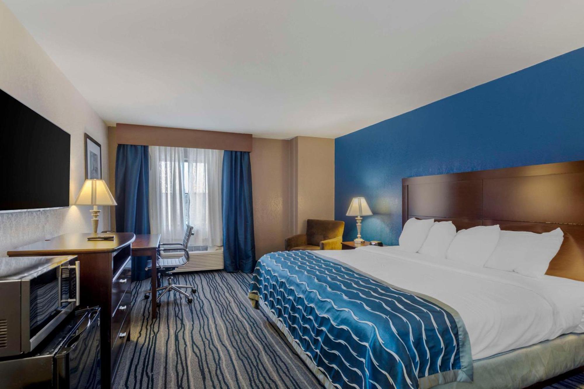 Comfort Inn & Suites 브렌트우드 외부 사진