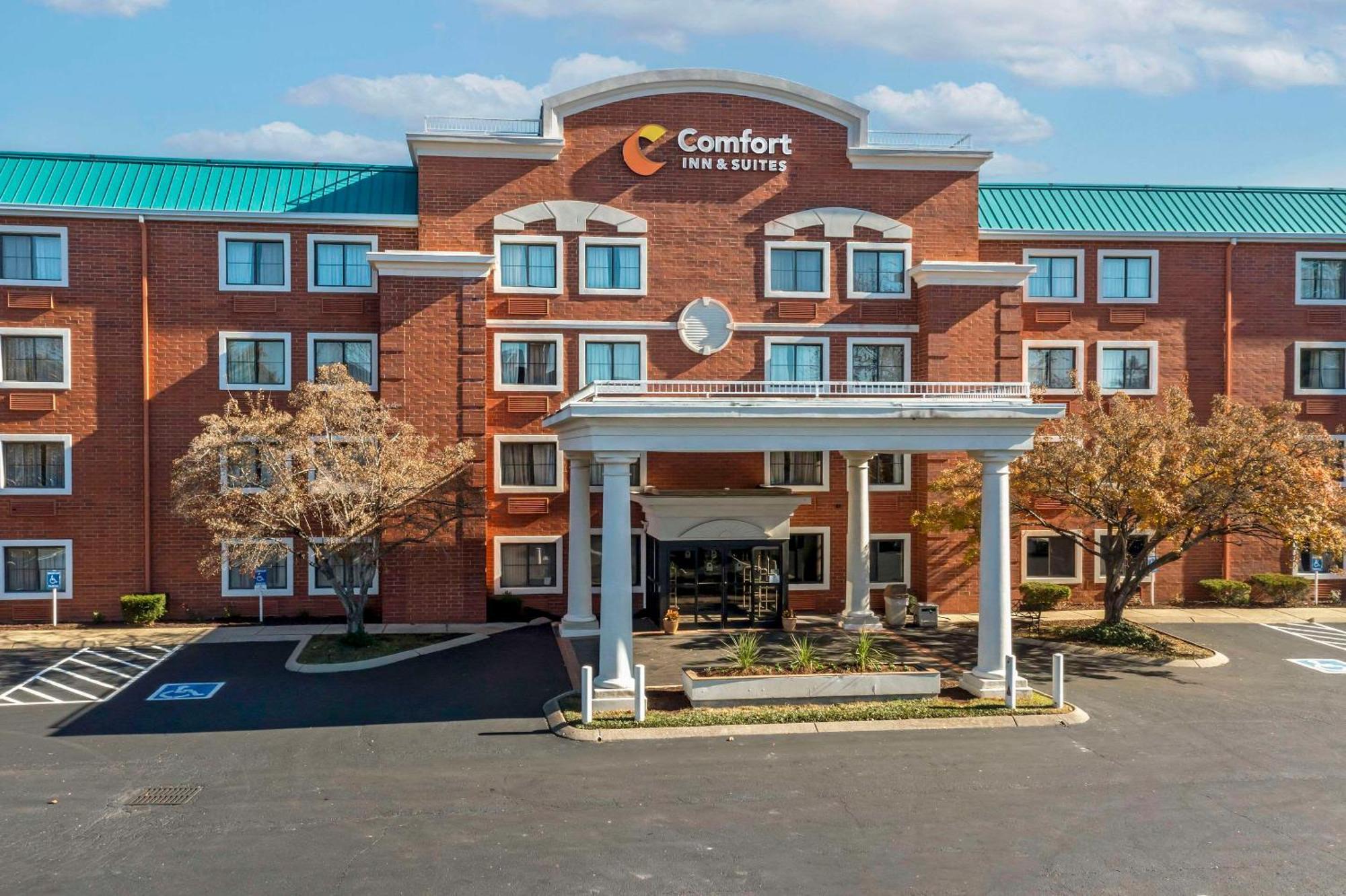 Comfort Inn & Suites 브렌트우드 외부 사진