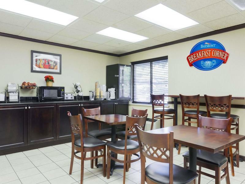 Comfort Inn & Suites 브렌트우드 외부 사진