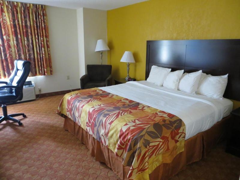 Comfort Inn & Suites 브렌트우드 외부 사진